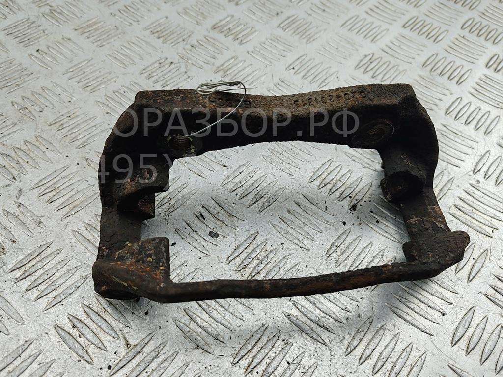 Скоба суппорта переднего