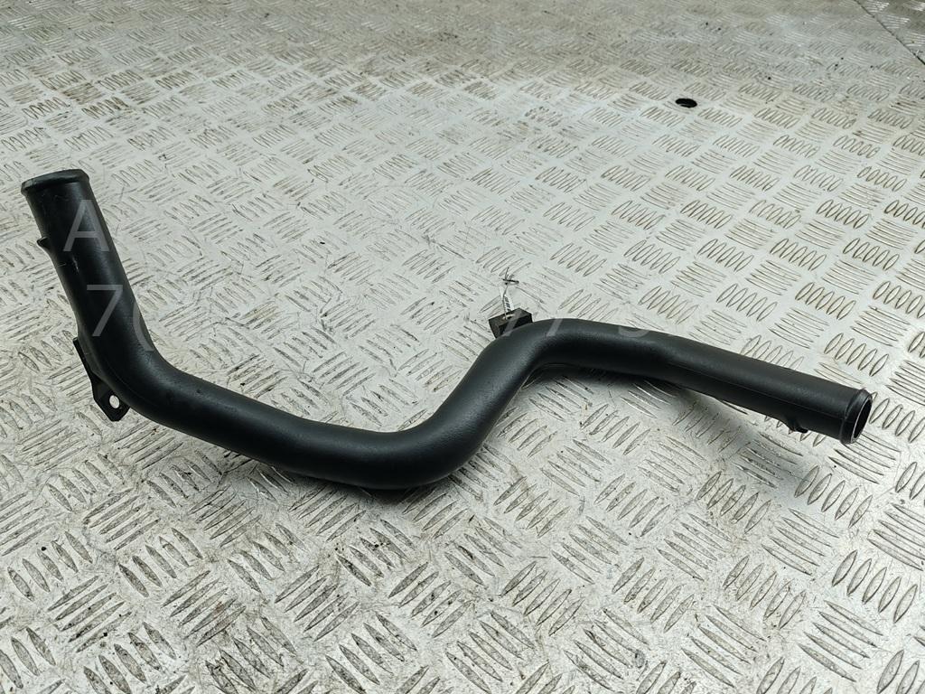 Трубка системы охлаждения