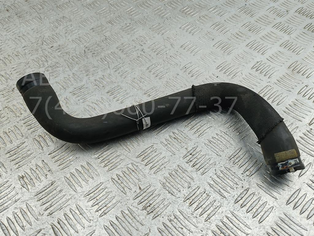 Патрубок радиатора