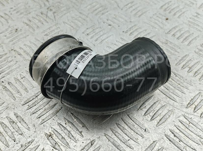 Патрубок интеркулера