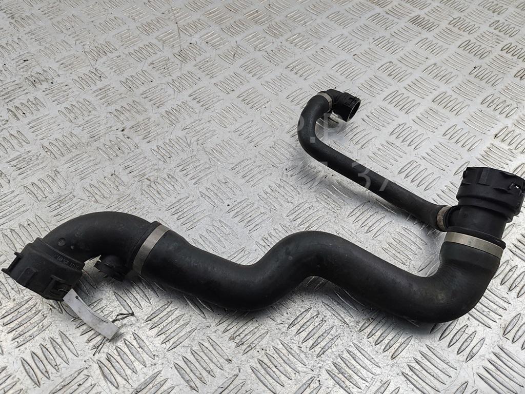 Патрубок радиатора