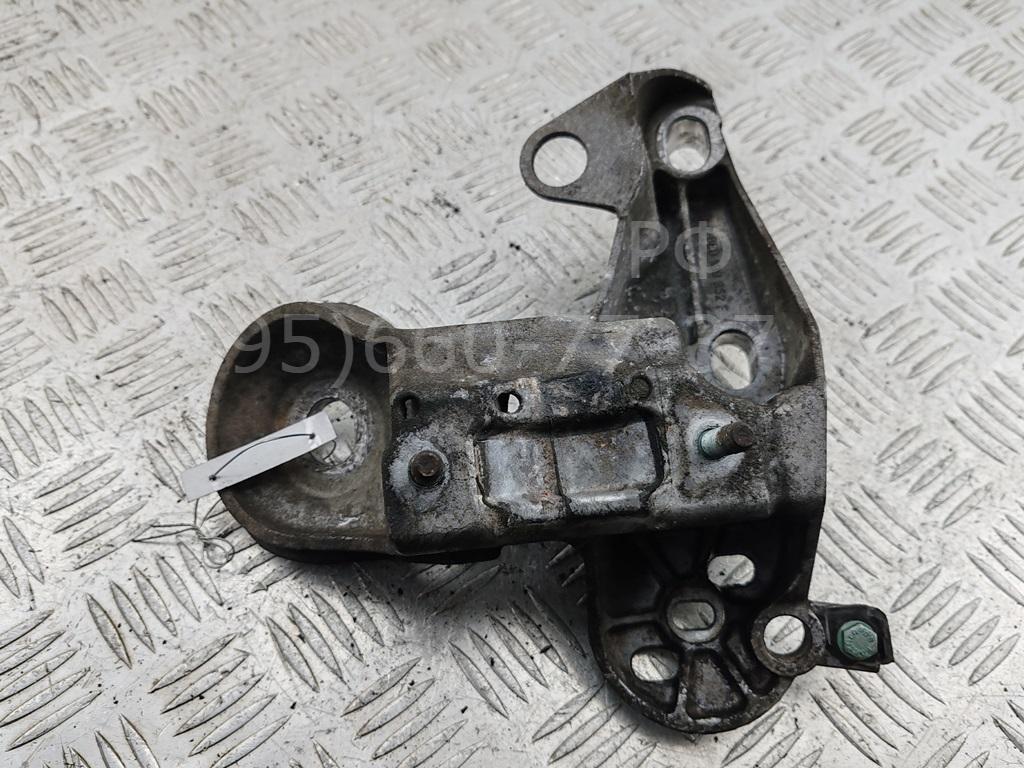 Кронштейн (п.п.к.)