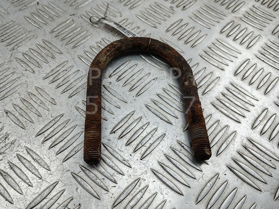 Стремянка задней рессоры