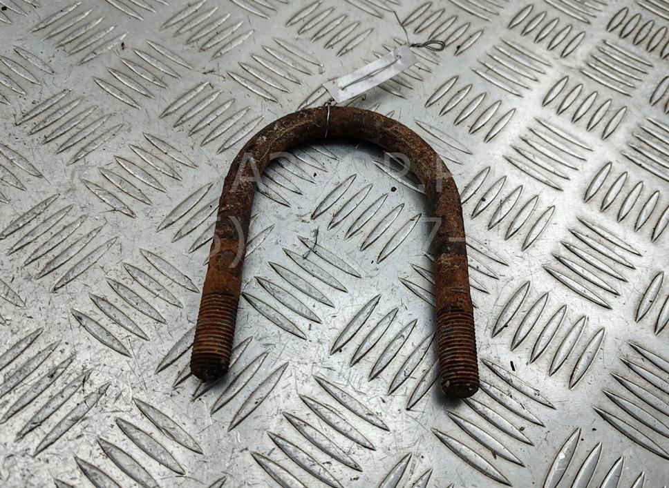 Стремянка задней рессоры