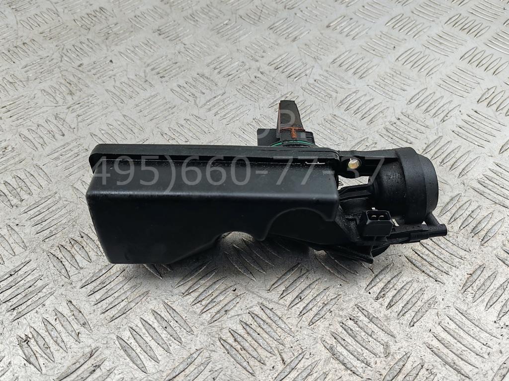 Механизм изменения длины впускного коллектора