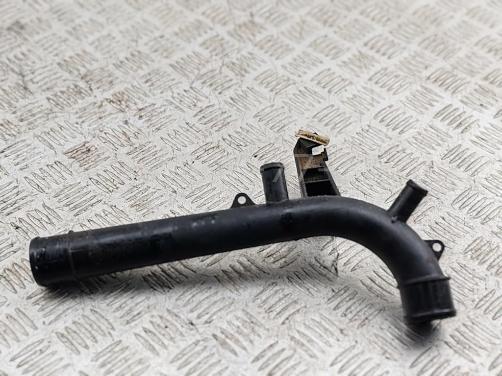 Трубка системы охлаждения