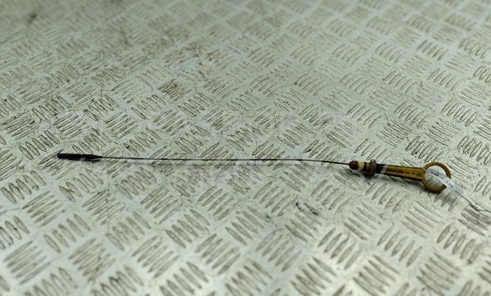 Щуп масляный двигателя