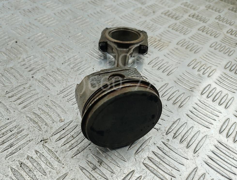 Поршень с шатуном