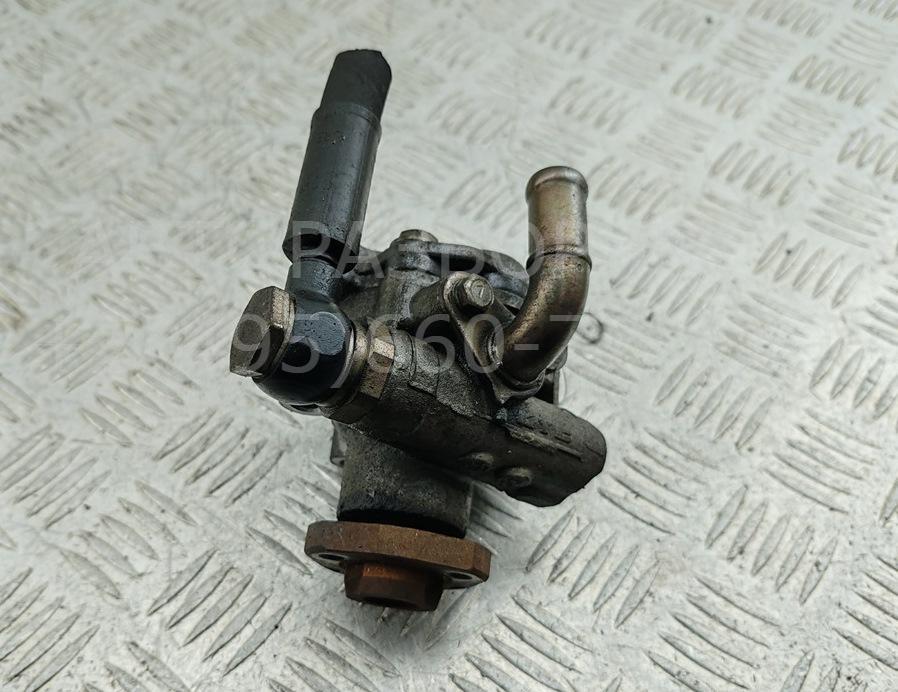 Насос ГУР (гидроусилитель руля)