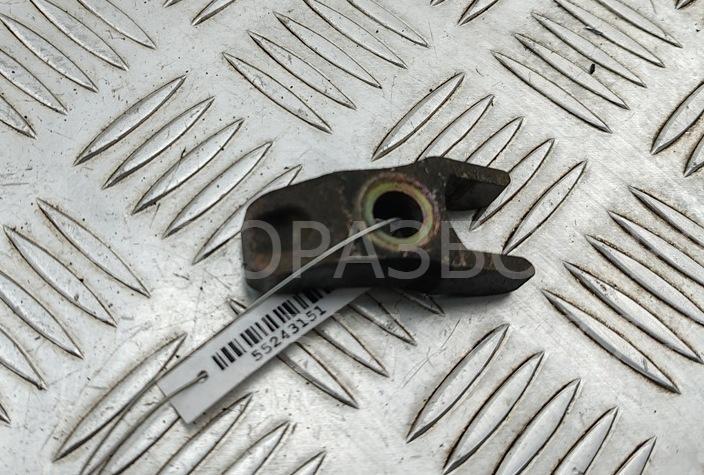 Кронштейн форсунки