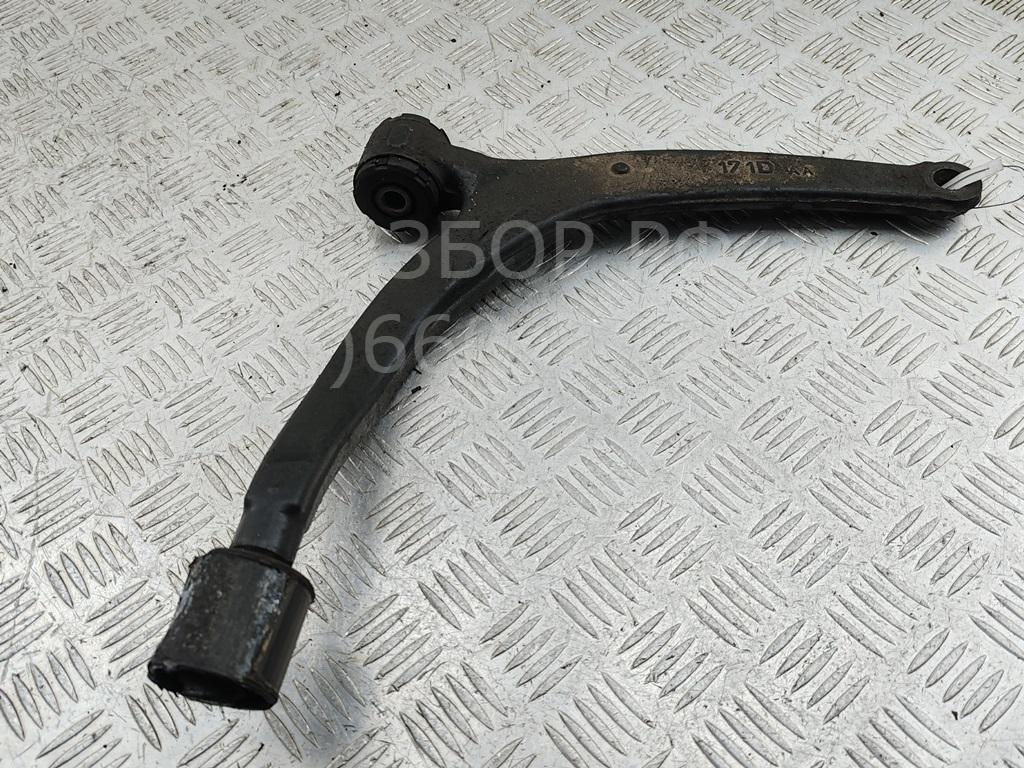 Рычаг передний правый