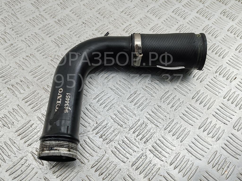 Патрубок интеркулера