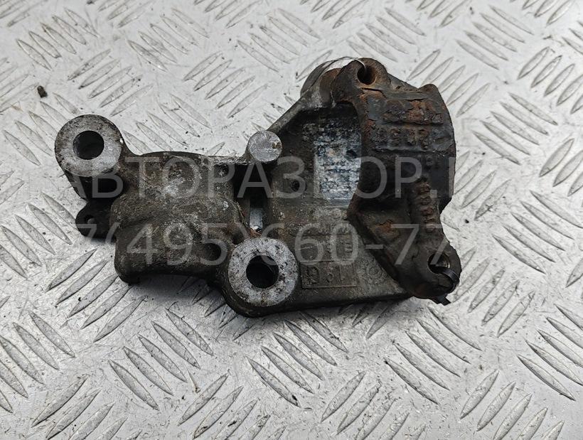 Кронштейн (сопут. товар)