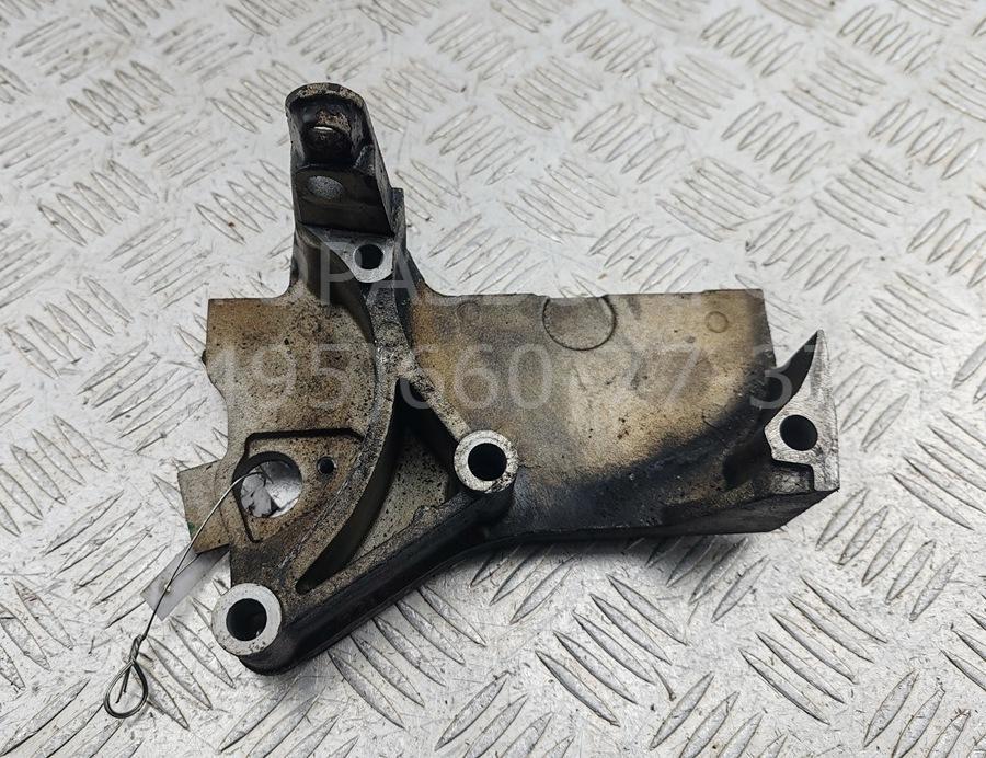 Опора двигателя