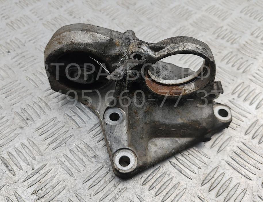 Опора двигателя