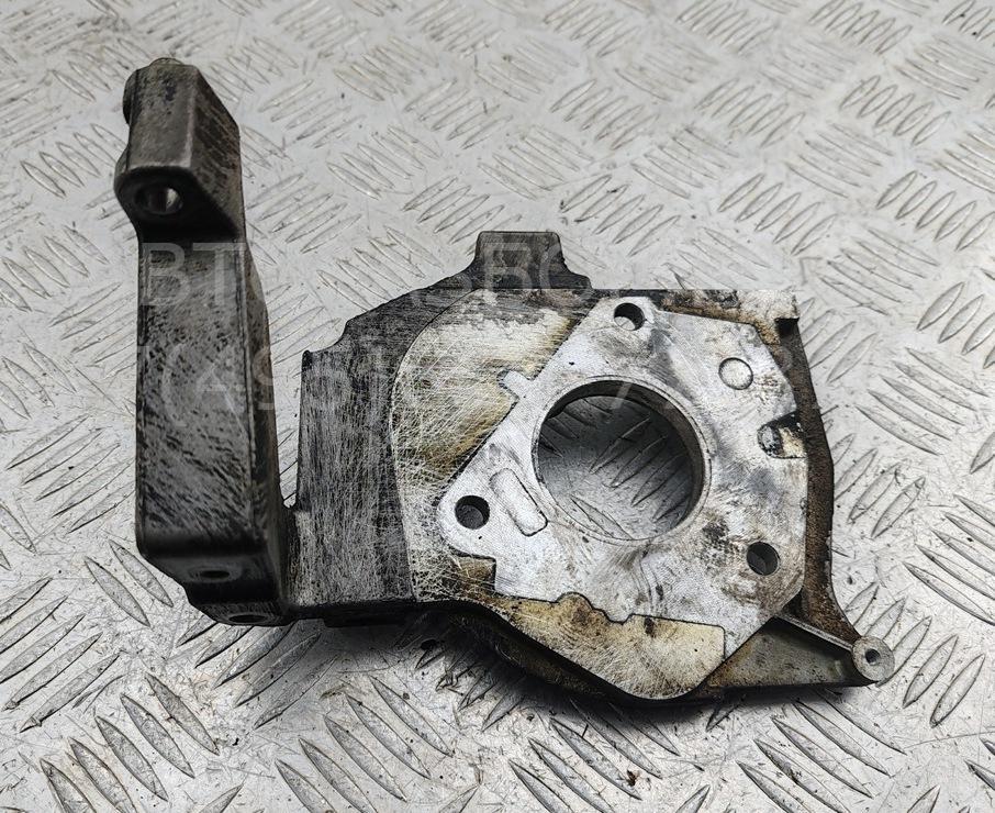 Кронштейн ТНВД