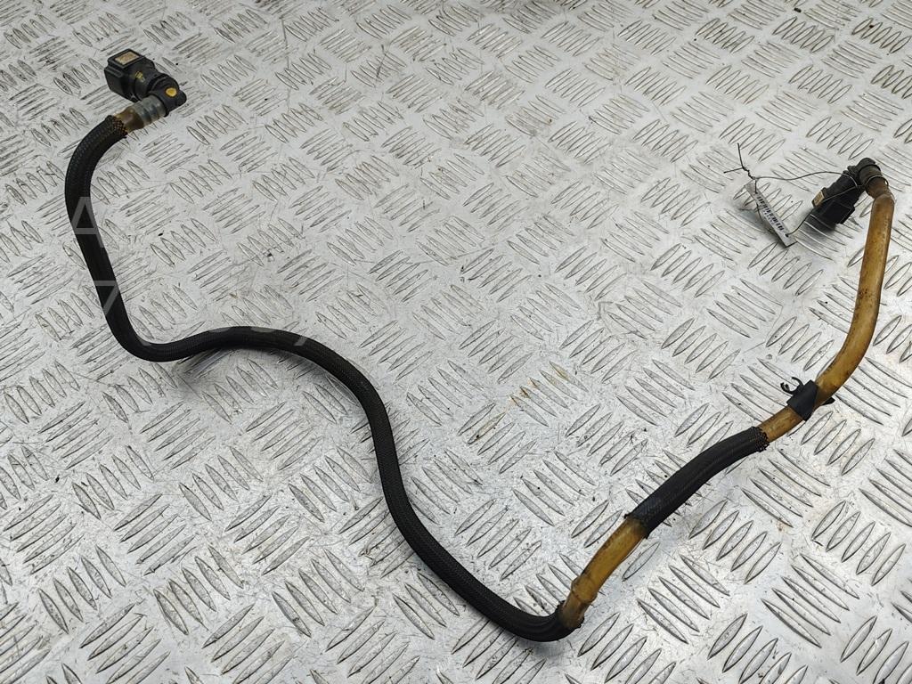 Трубка топливная