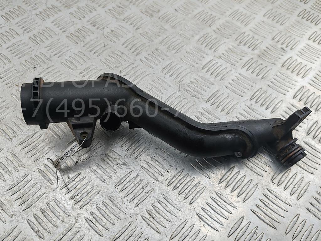 Маслозаливная горловина