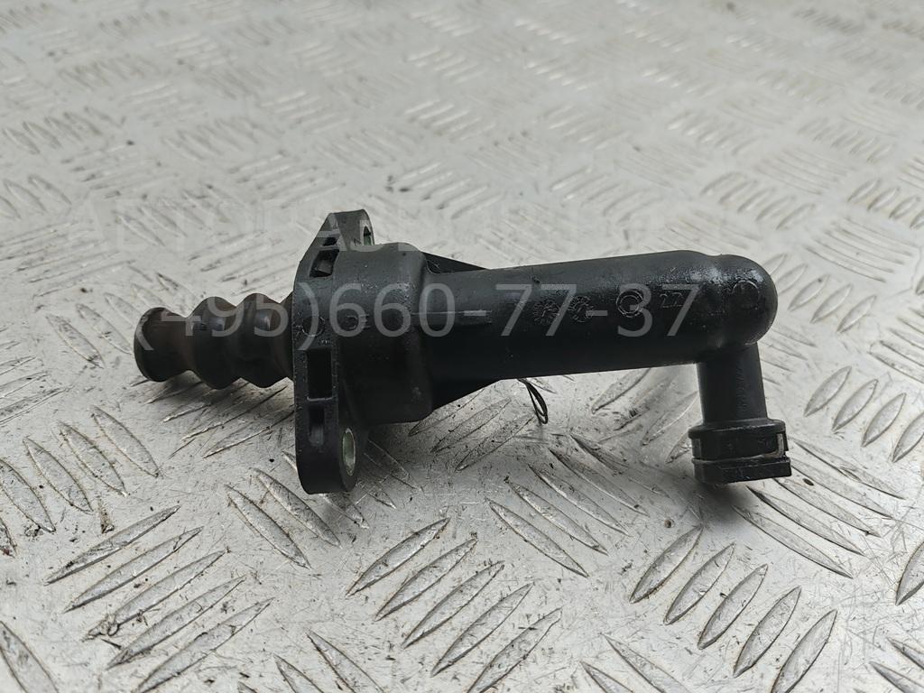 Цилиндр сцепления рабочий