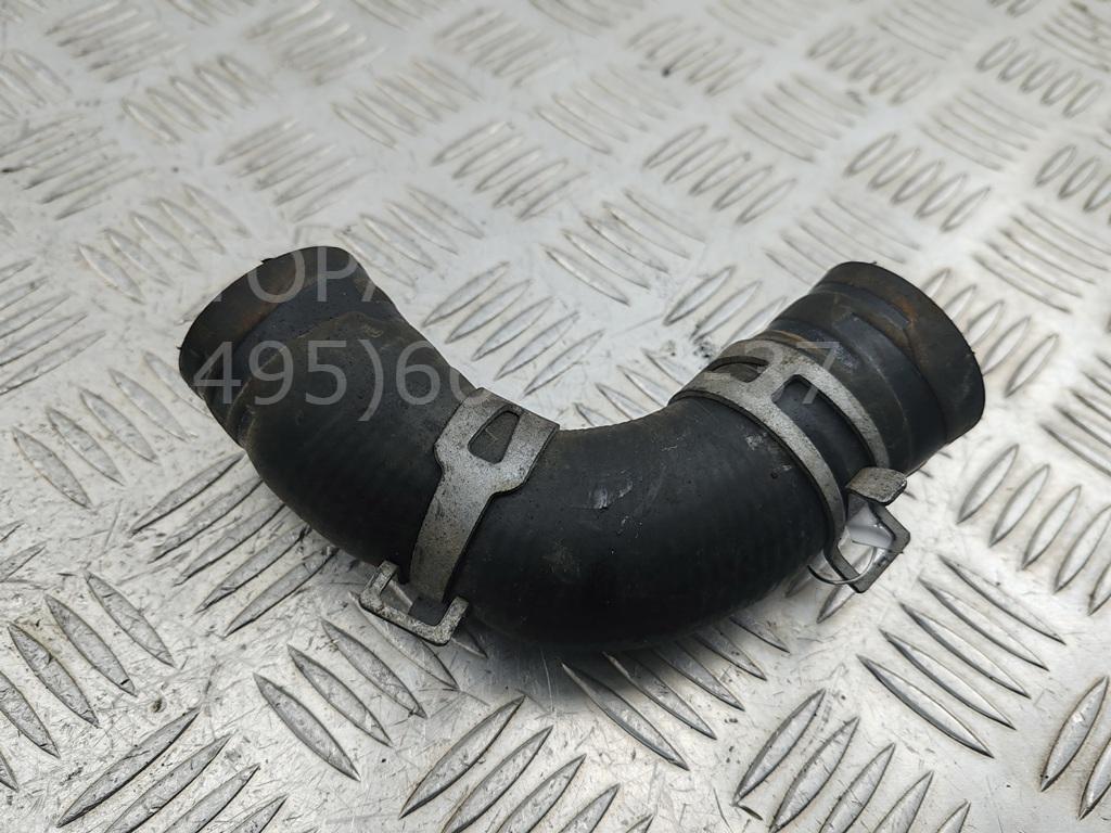 Патрубок радиатора