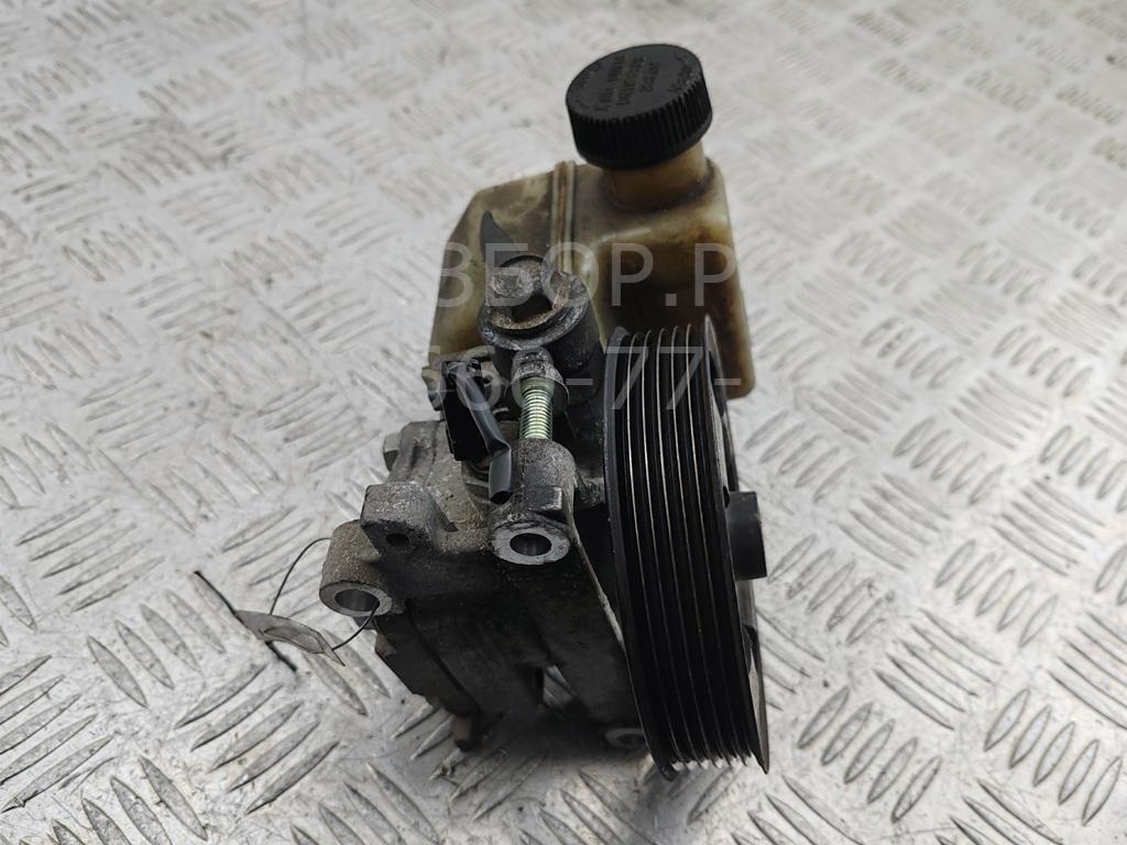 Насос ГУР (гидроусилитель руля)