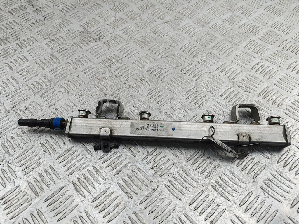 Рейка топливная (рампа)