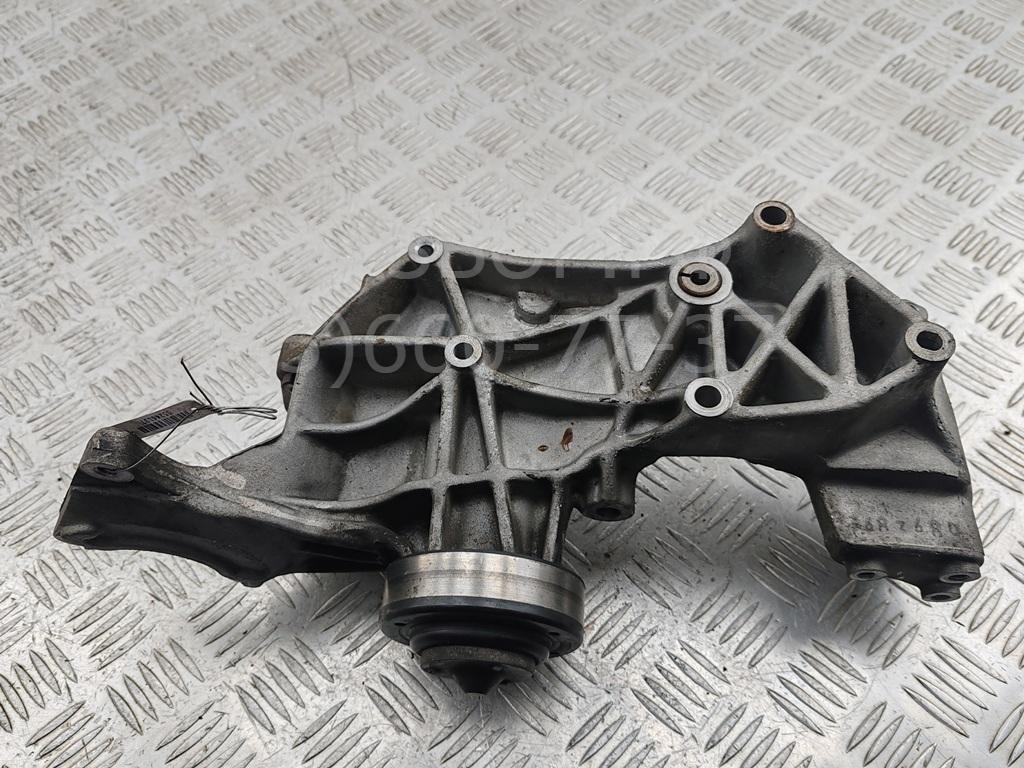 Кронштейн генератора