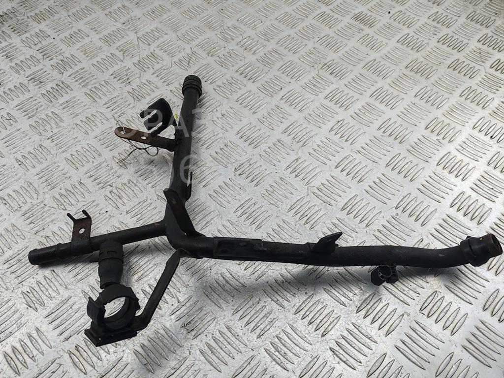 Трубка системы охлаждения