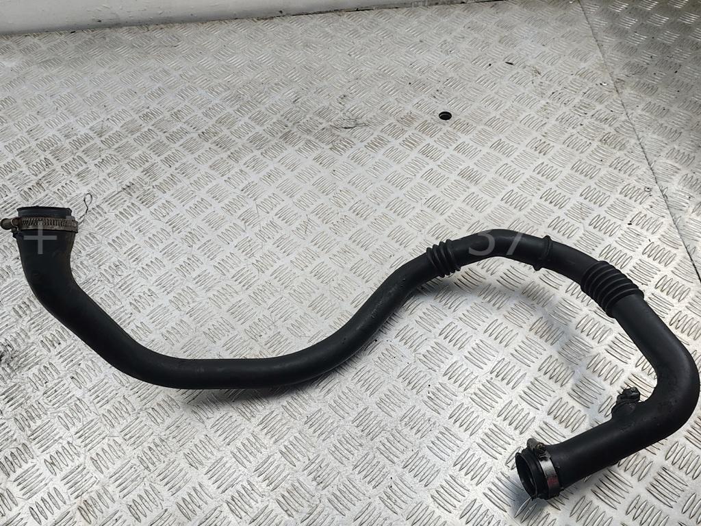 Патрубок интеркулера