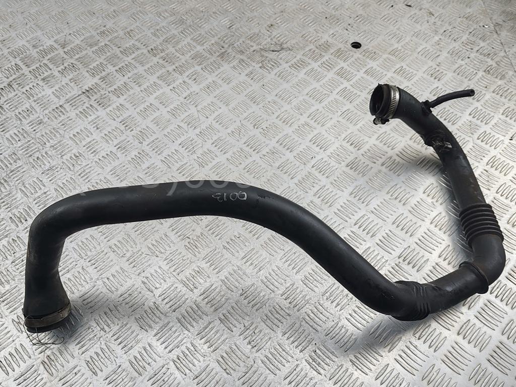 Патрубок интеркулера