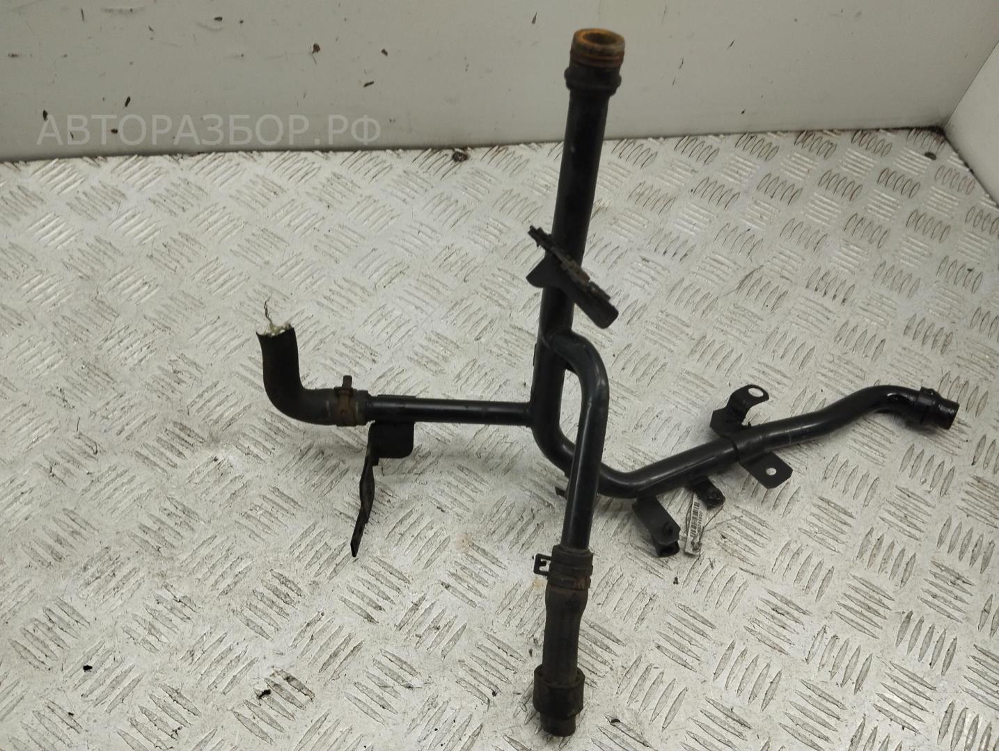 Трубка системы охлаждения