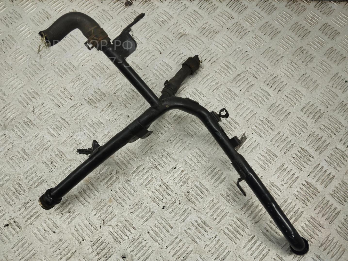 Трубка системы охлаждения