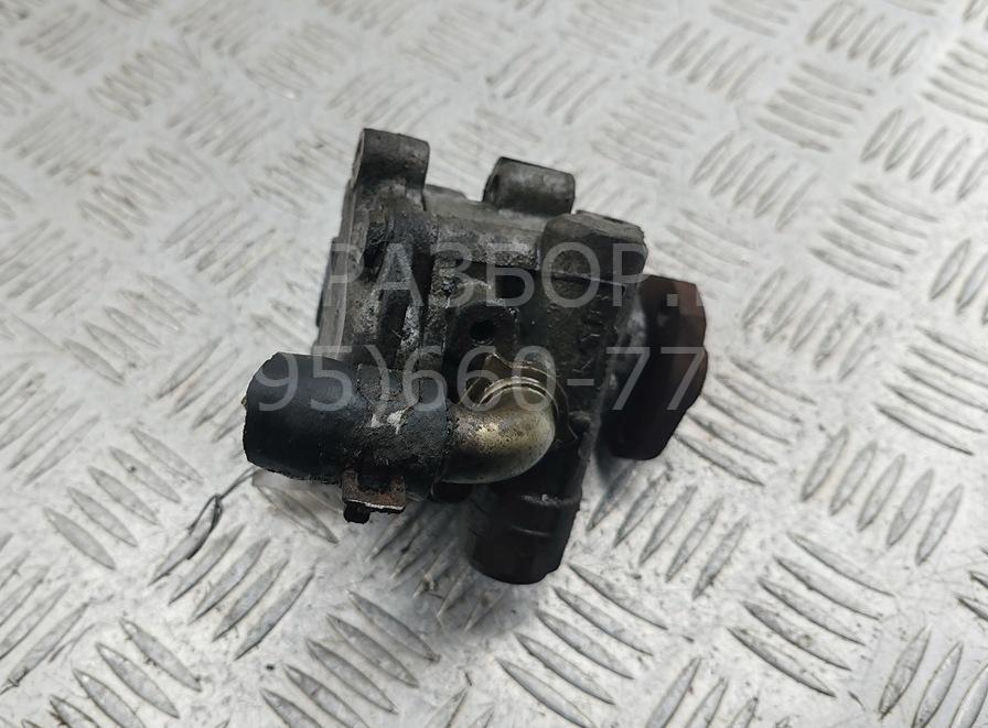 Насос ГУР (гидроусилитель руля)