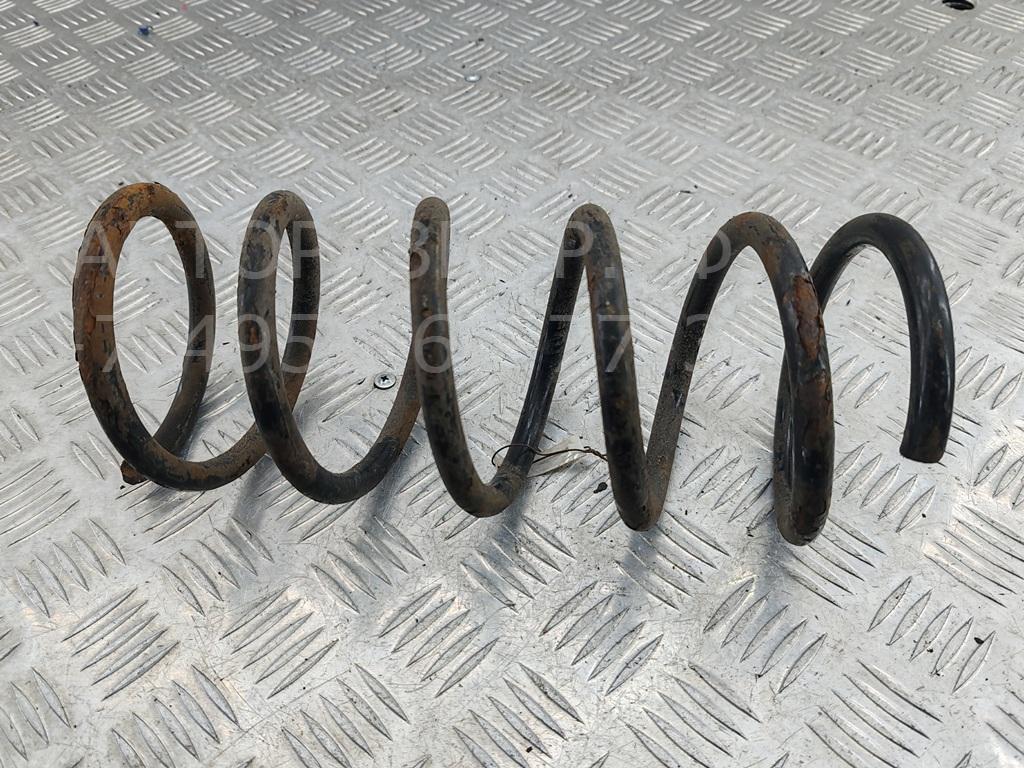 Пружина задняя