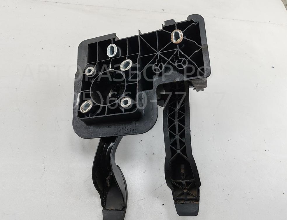 Блок педалей