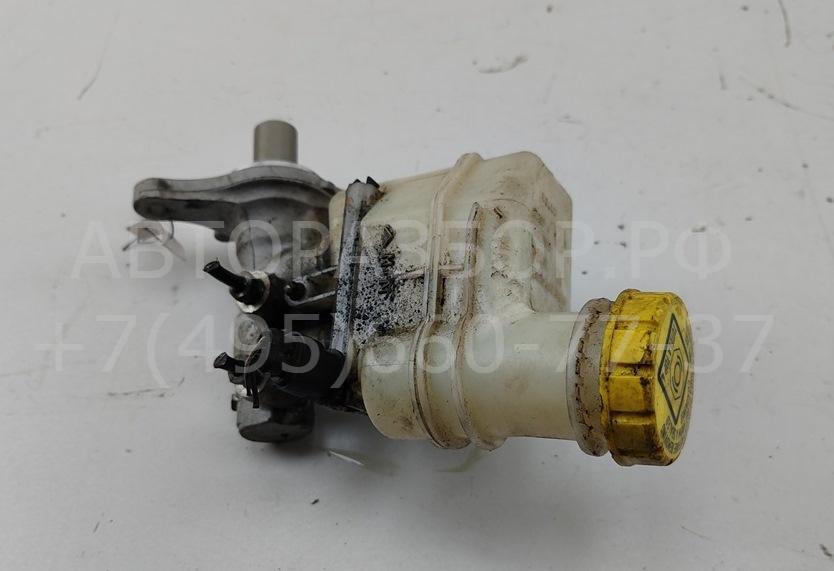 Цилиндр тормозной главный