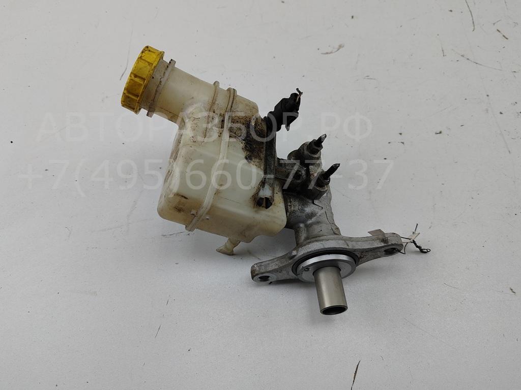 Цилиндр тормозной главный