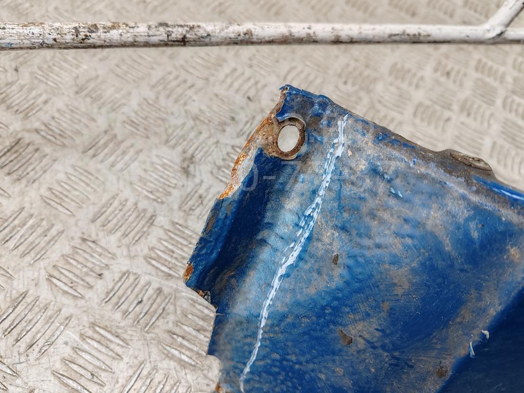 Крыло переднее левое