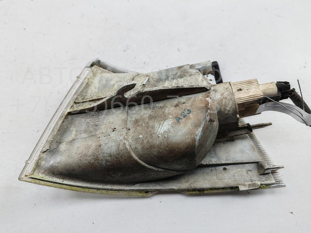 Указатель поворота правый