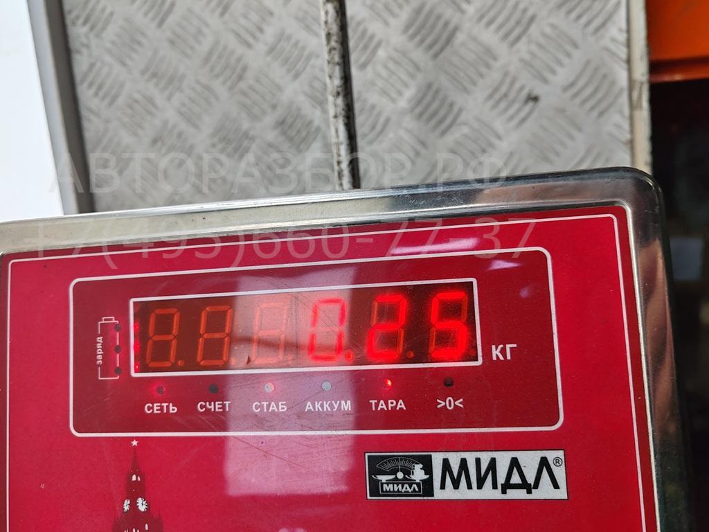 Поводок стеклоочистителя передний правый