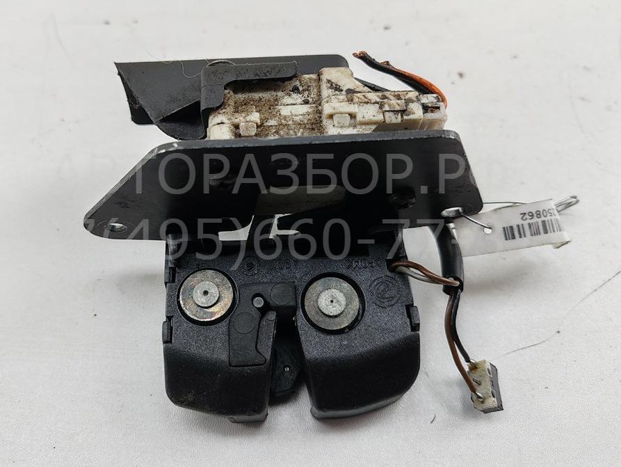 Замок багажника