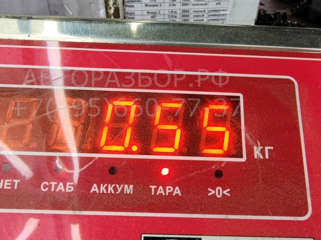 Поводок стеклоочистителя передний правый