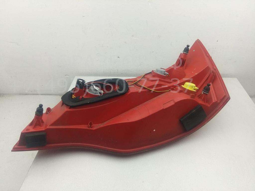 Фонарь задний внутренний левый