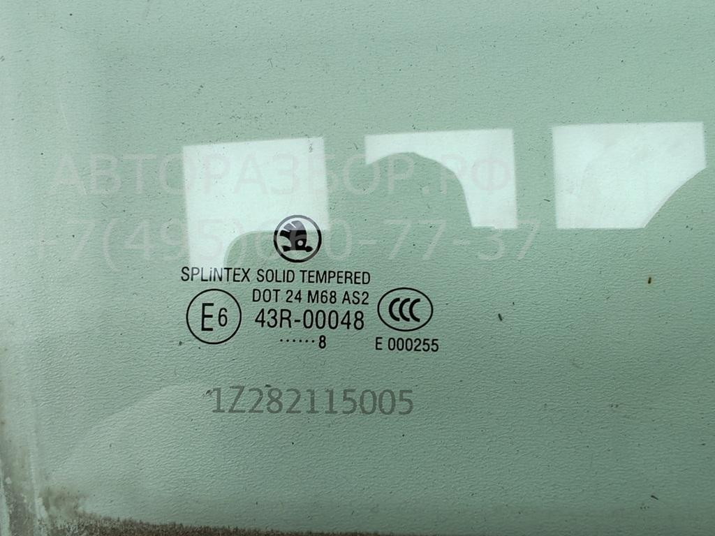 Стекло двери задней правой