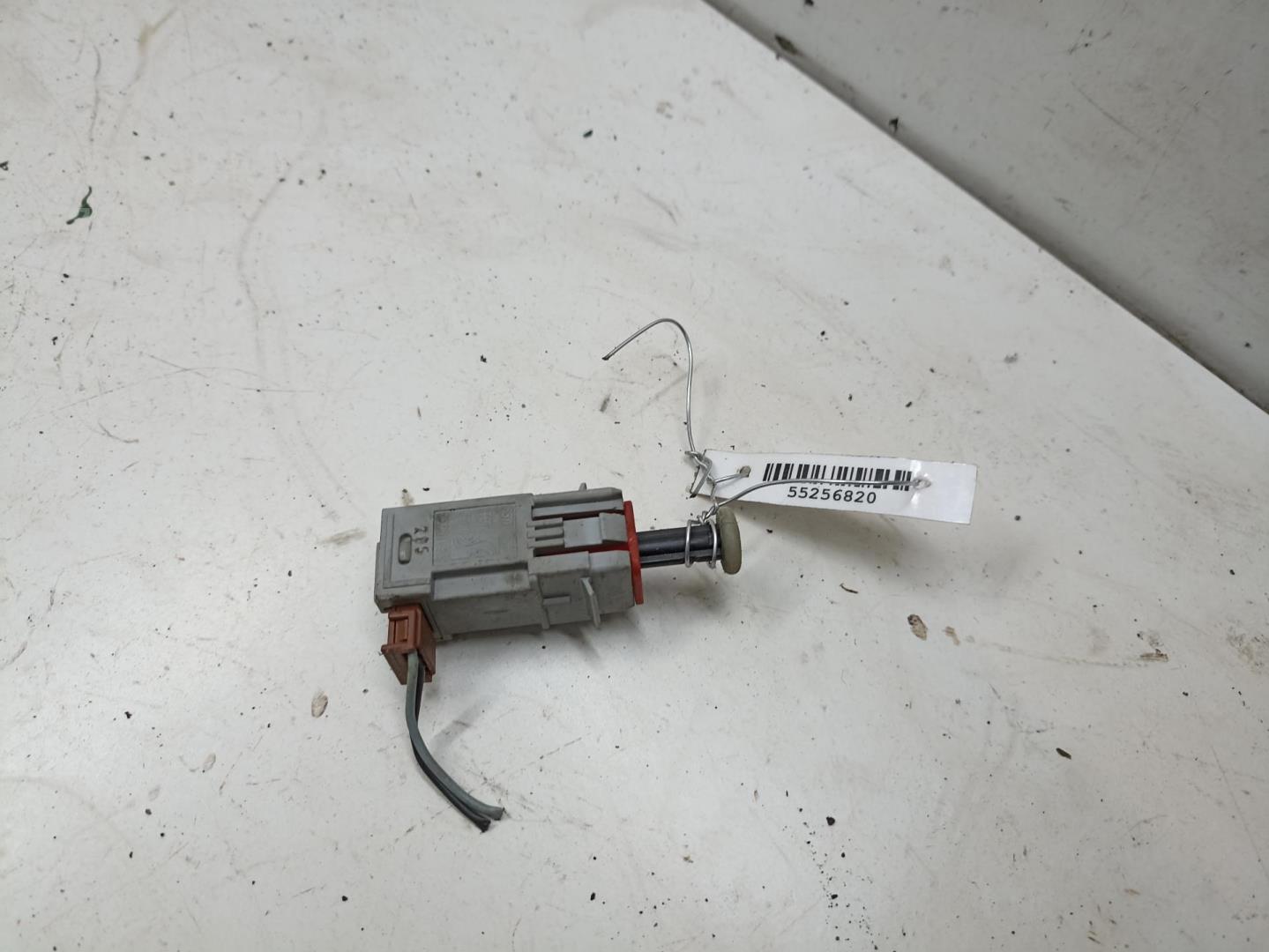 Датчик педали сцепления