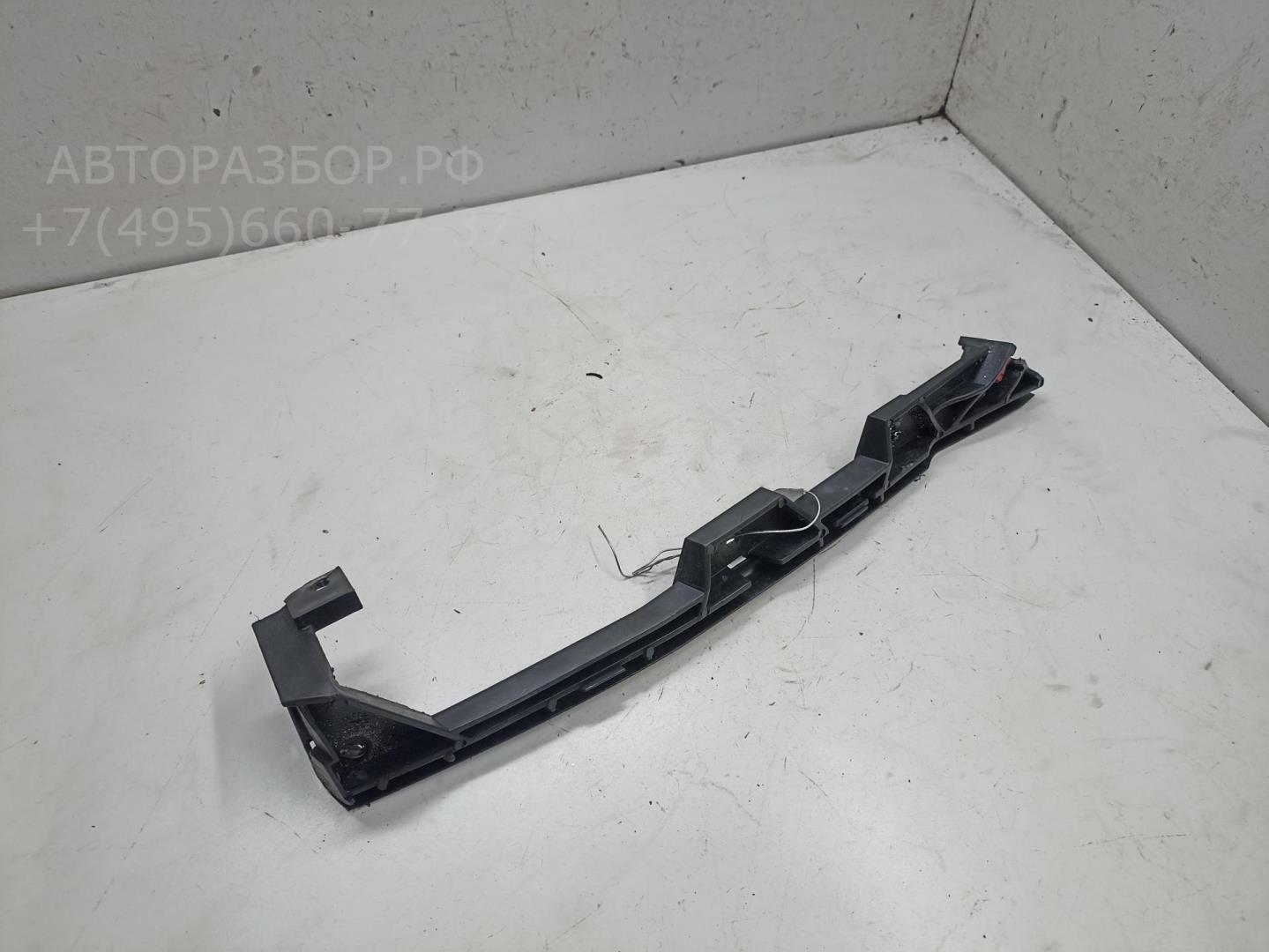 Кронштейн переднего бампера левый
