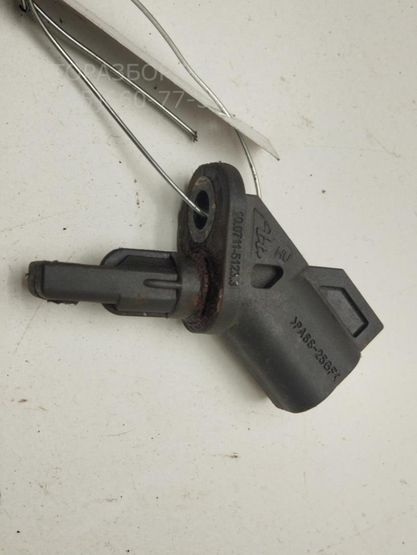 Датчик ABS передний