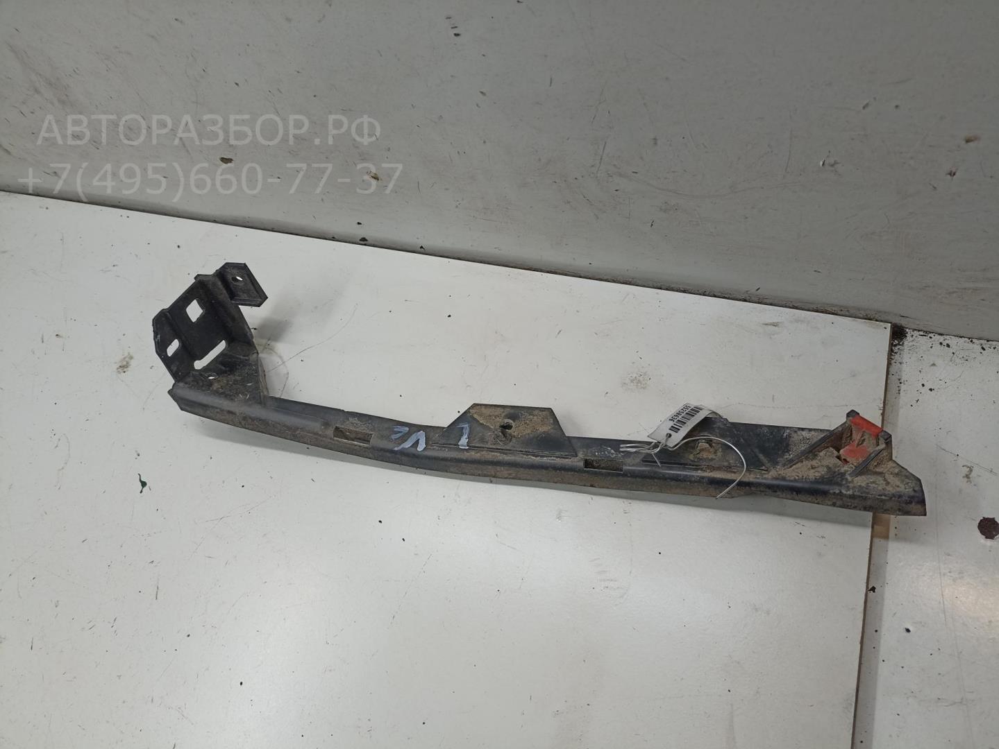 Кронштейн переднего бампера левый