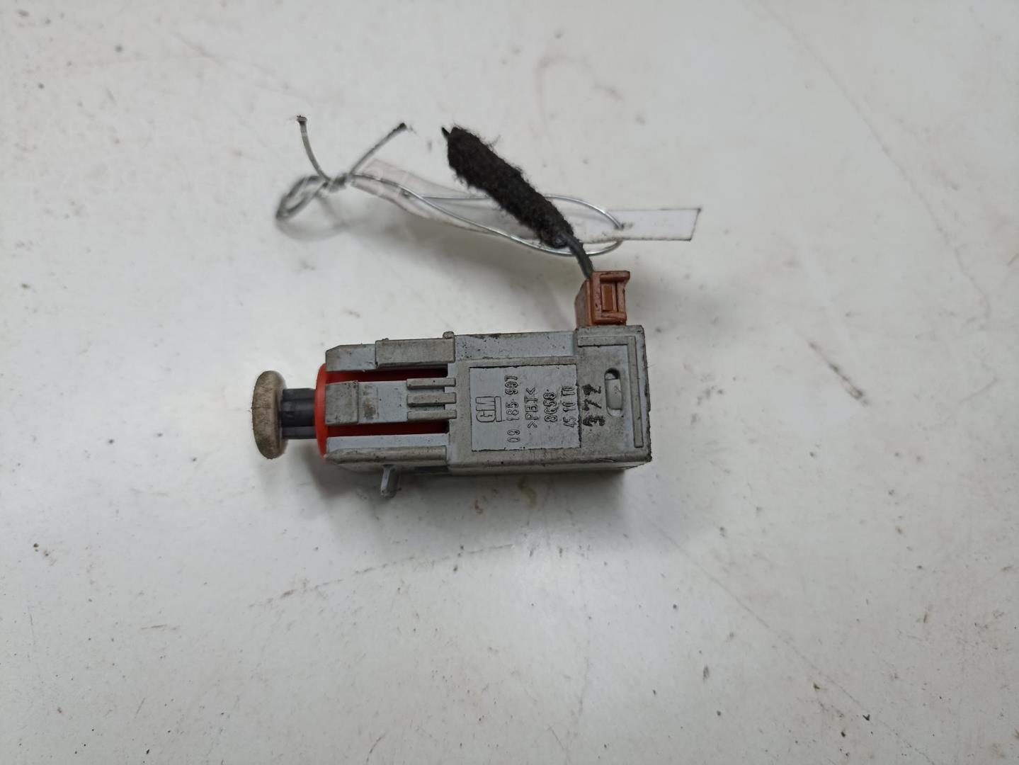 Датчик педали сцепления