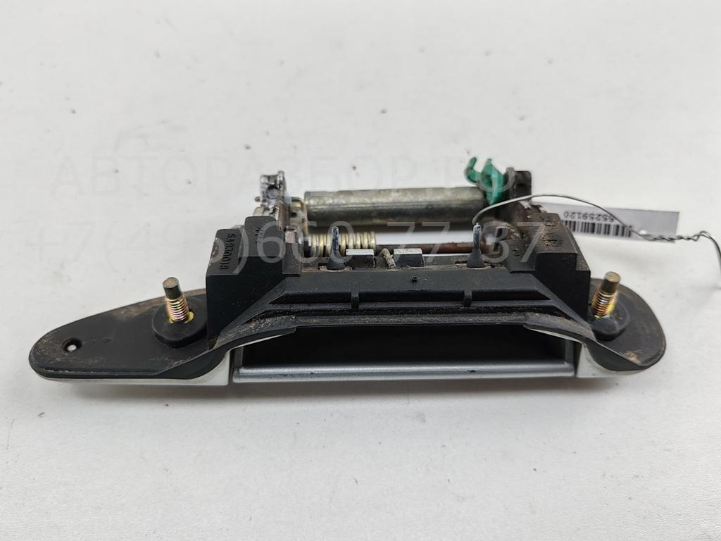 Ручка двери передней наружная правая